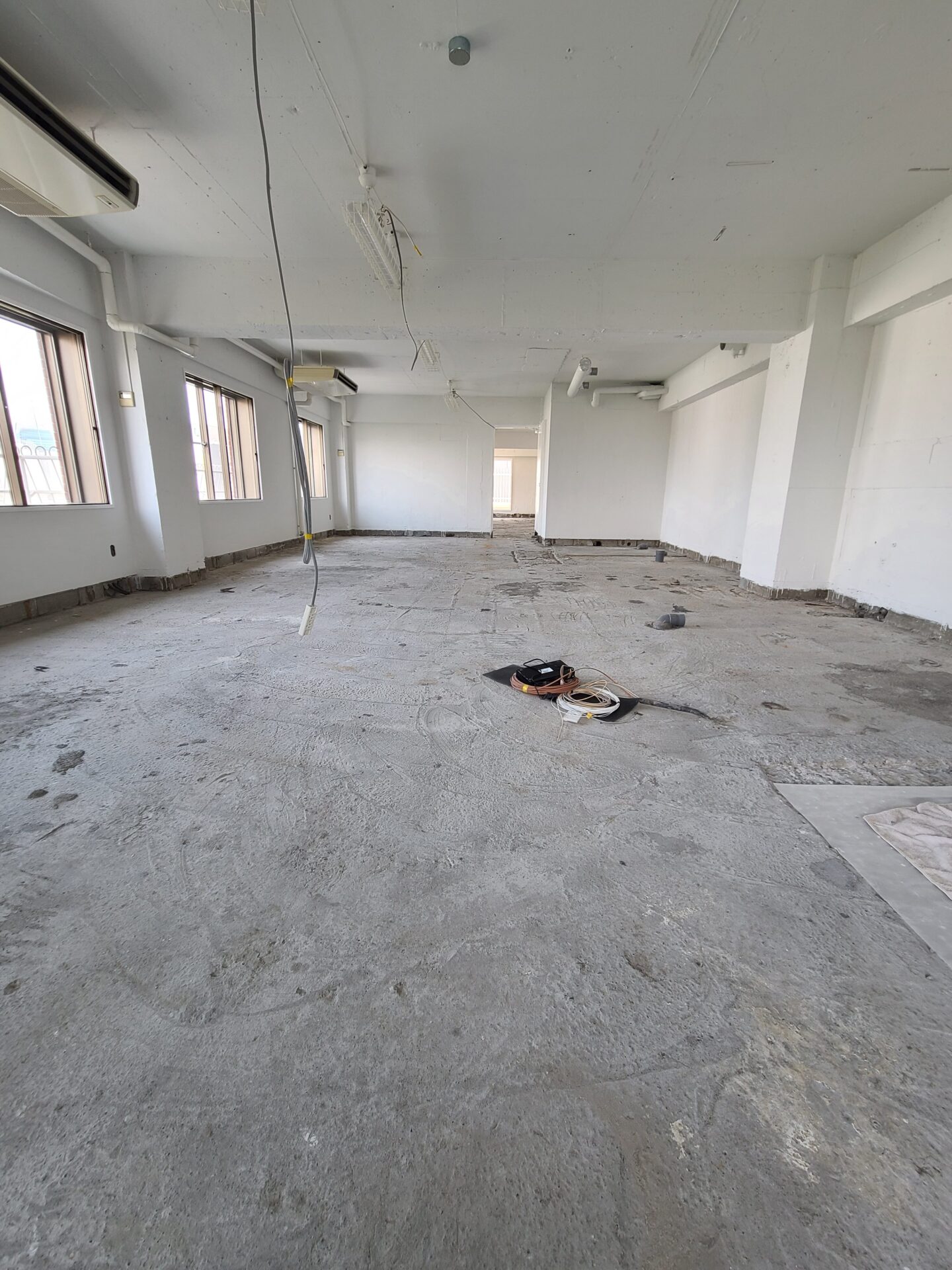 THEスケルトンオフィス神宮前８F