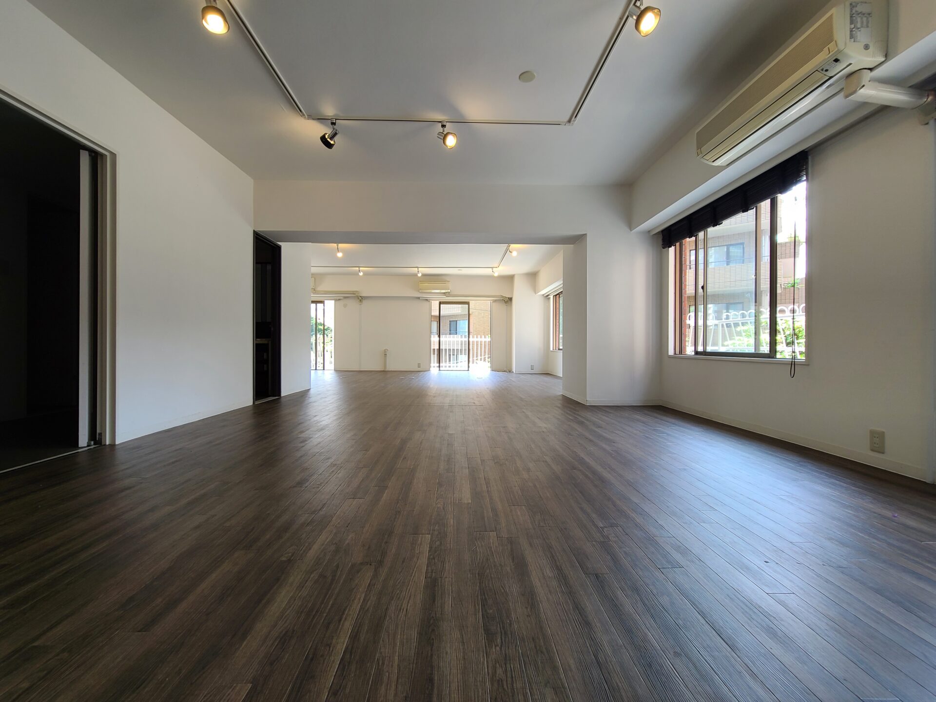 THEスケルトンオフィス神宮前3E