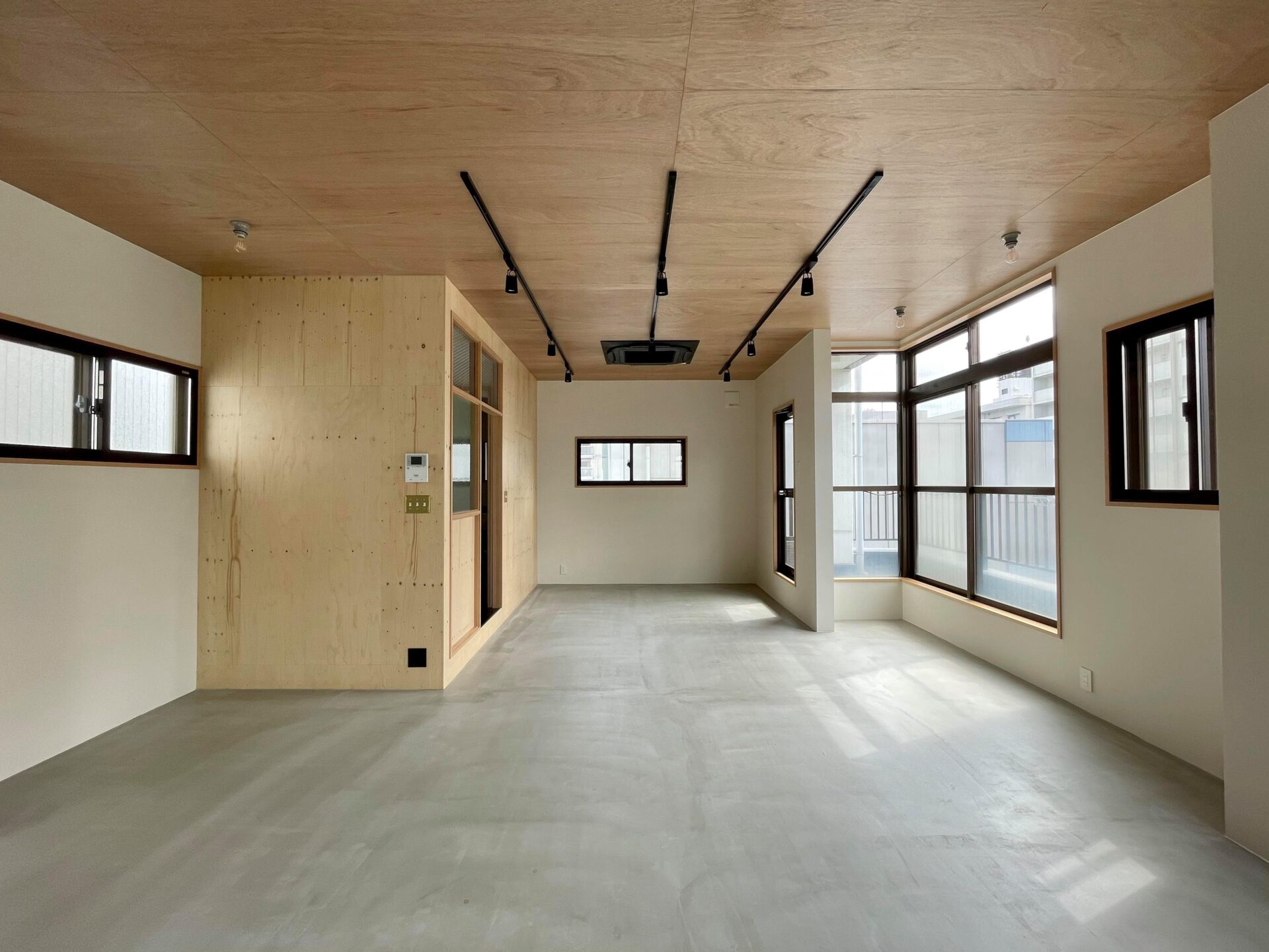 【成約済み】花見が楽しめる目黒川30秒