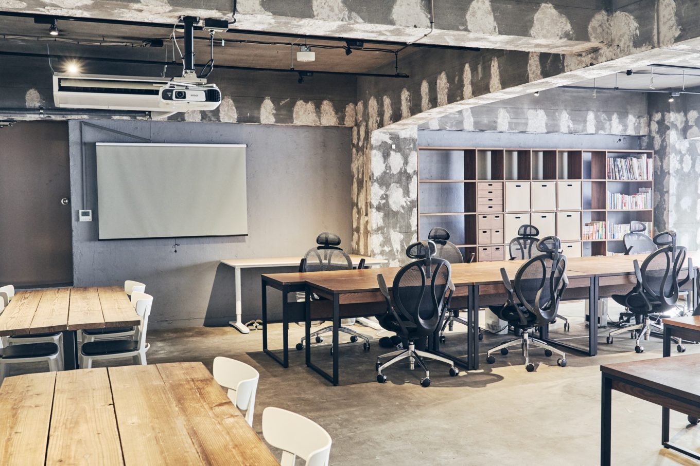 スケルトンオフィスとセットアップオフィスの違いは？メリット・デメリットを徹底解説