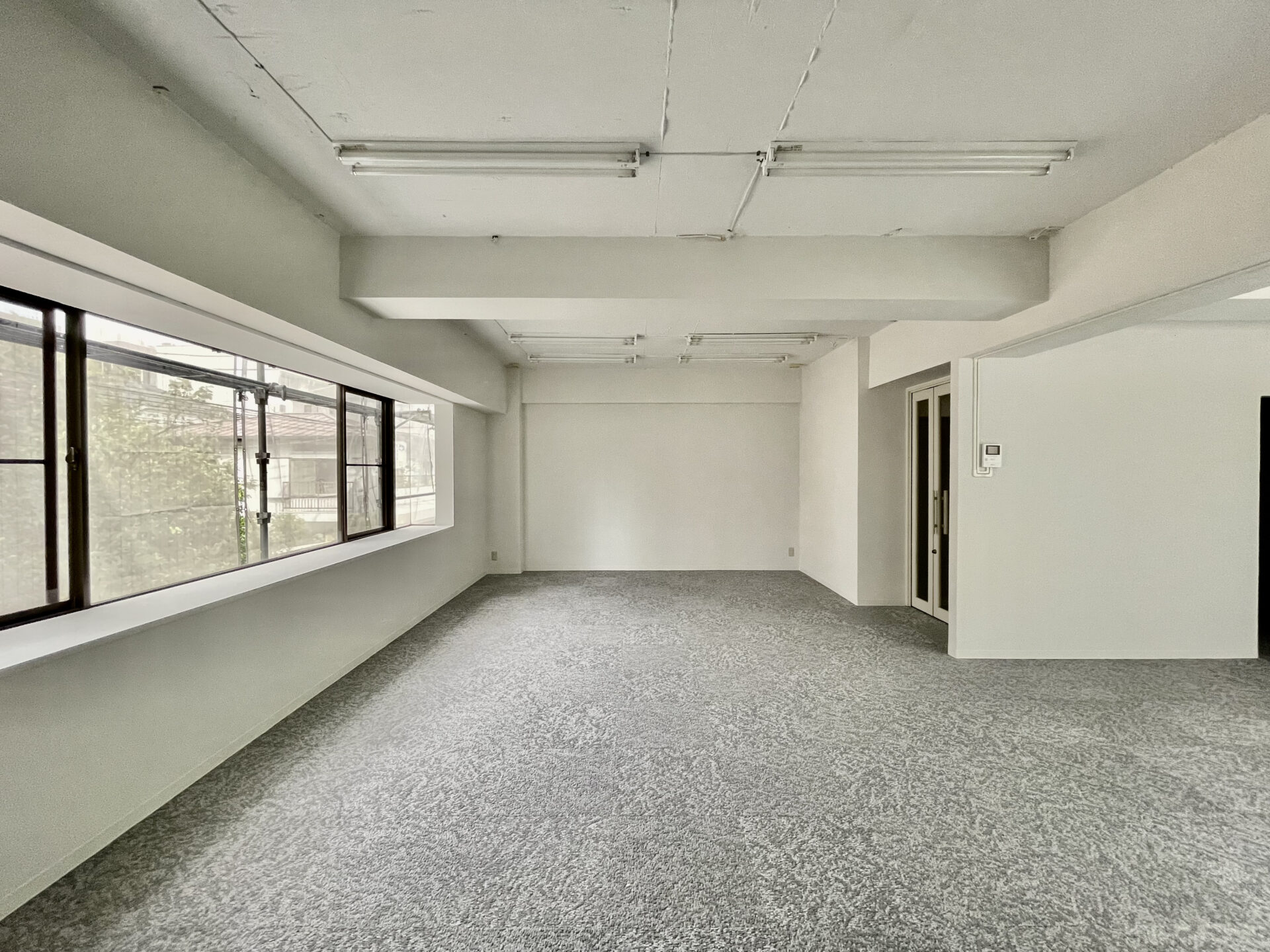 【成約済】表参道の裏路地で見つけたスケルトン