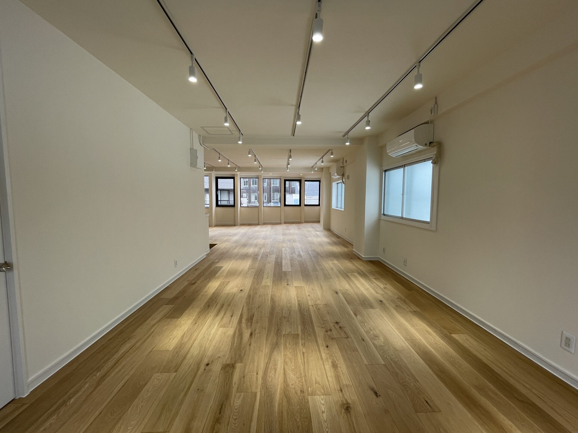 【成約済み】5階の郵便局オフィス