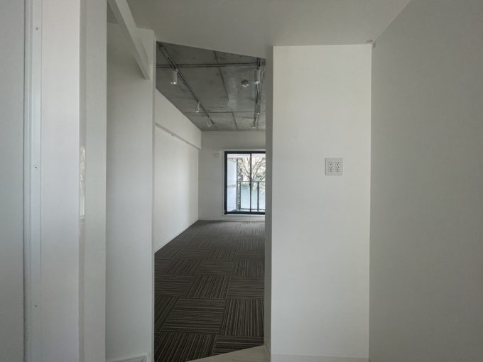 シンクから室内