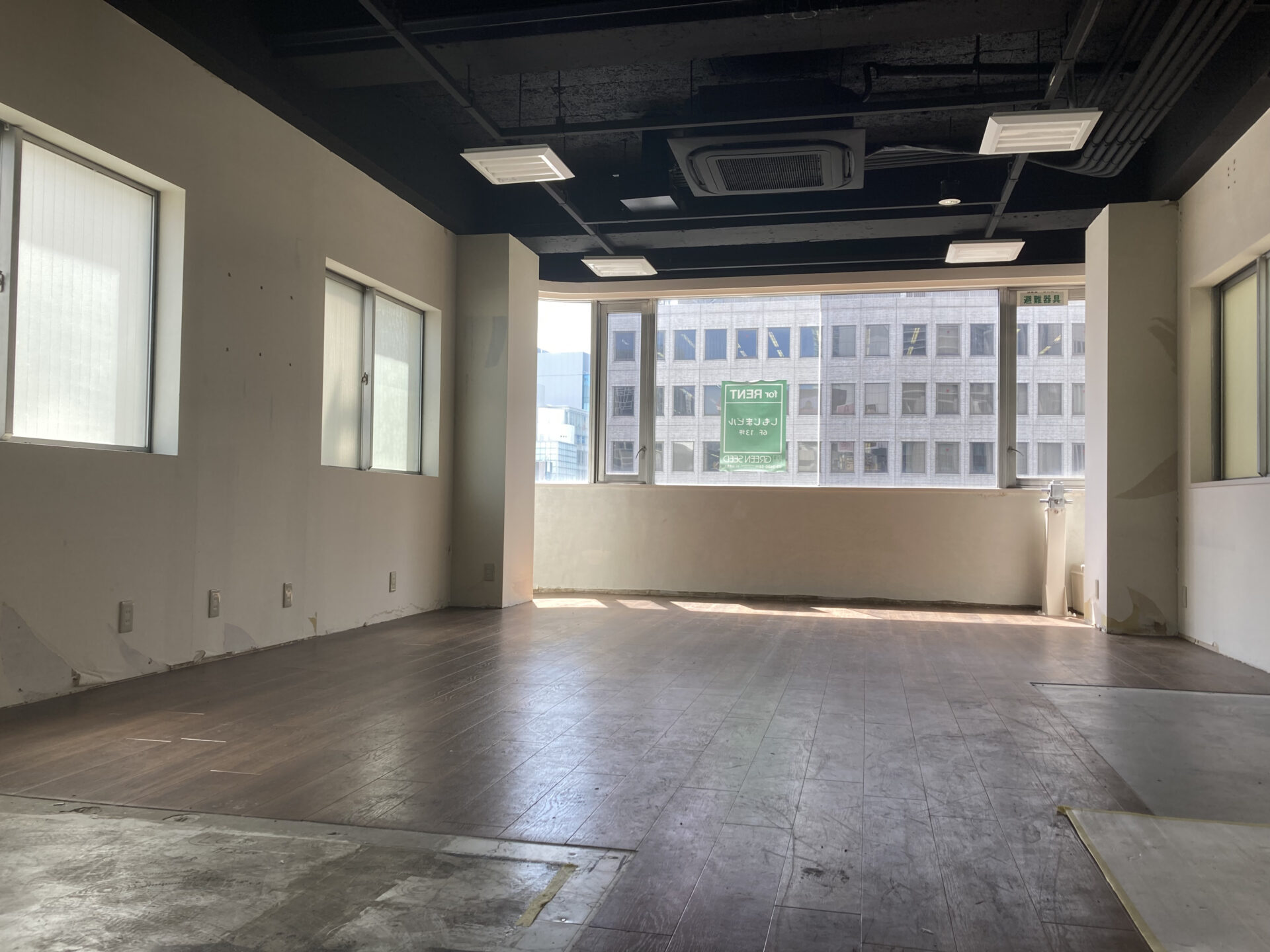 【成約済み】表参道交差点を眺めながら