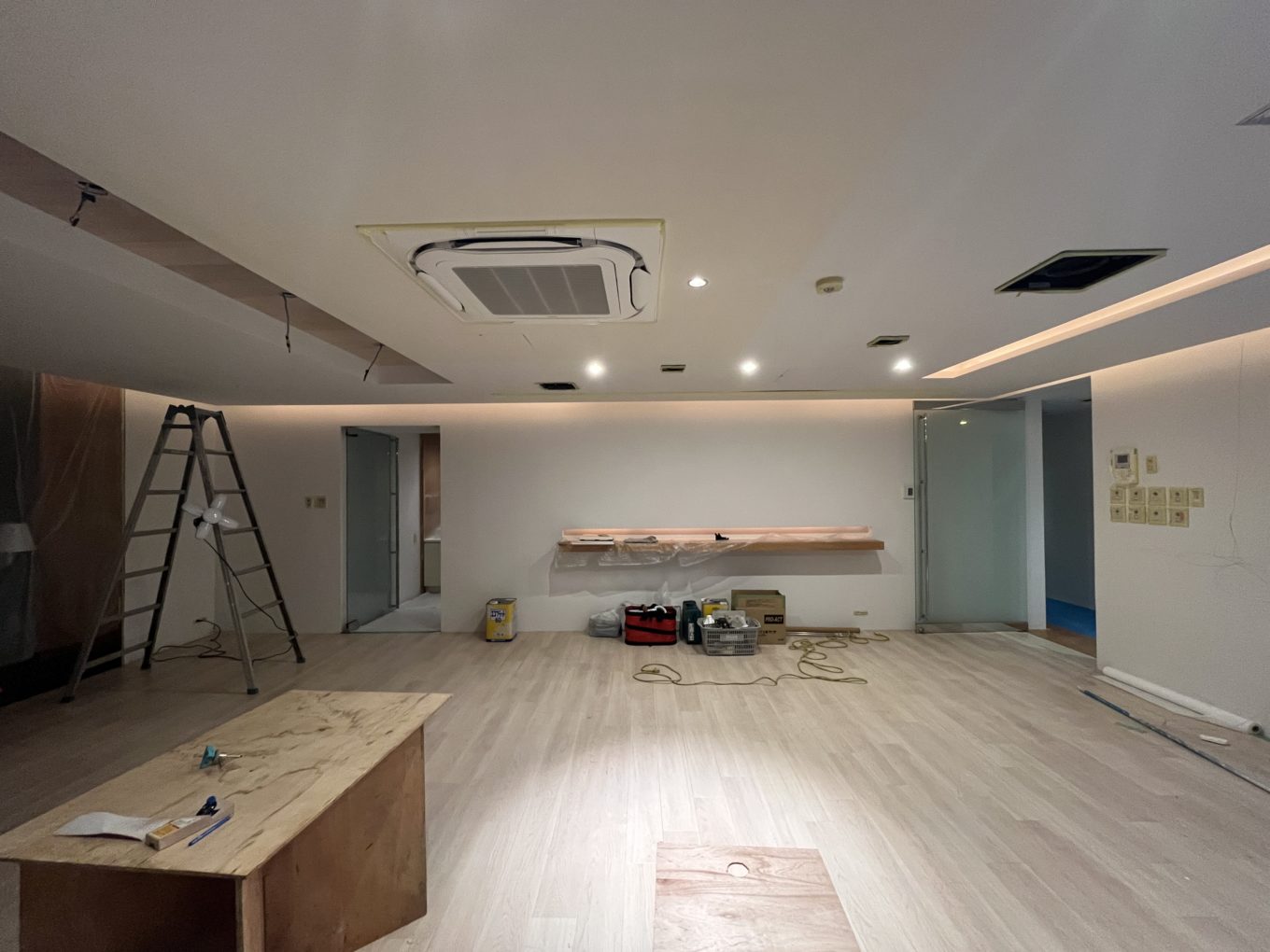 【申込あり】ラグジュアリーオフィス