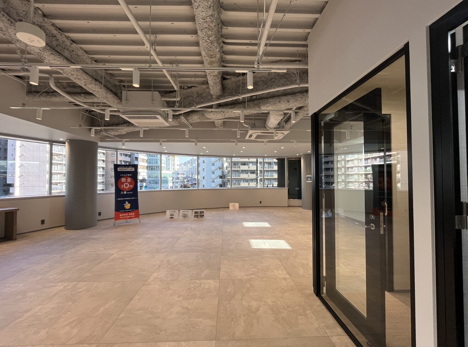 ライティングレールに魅せられて