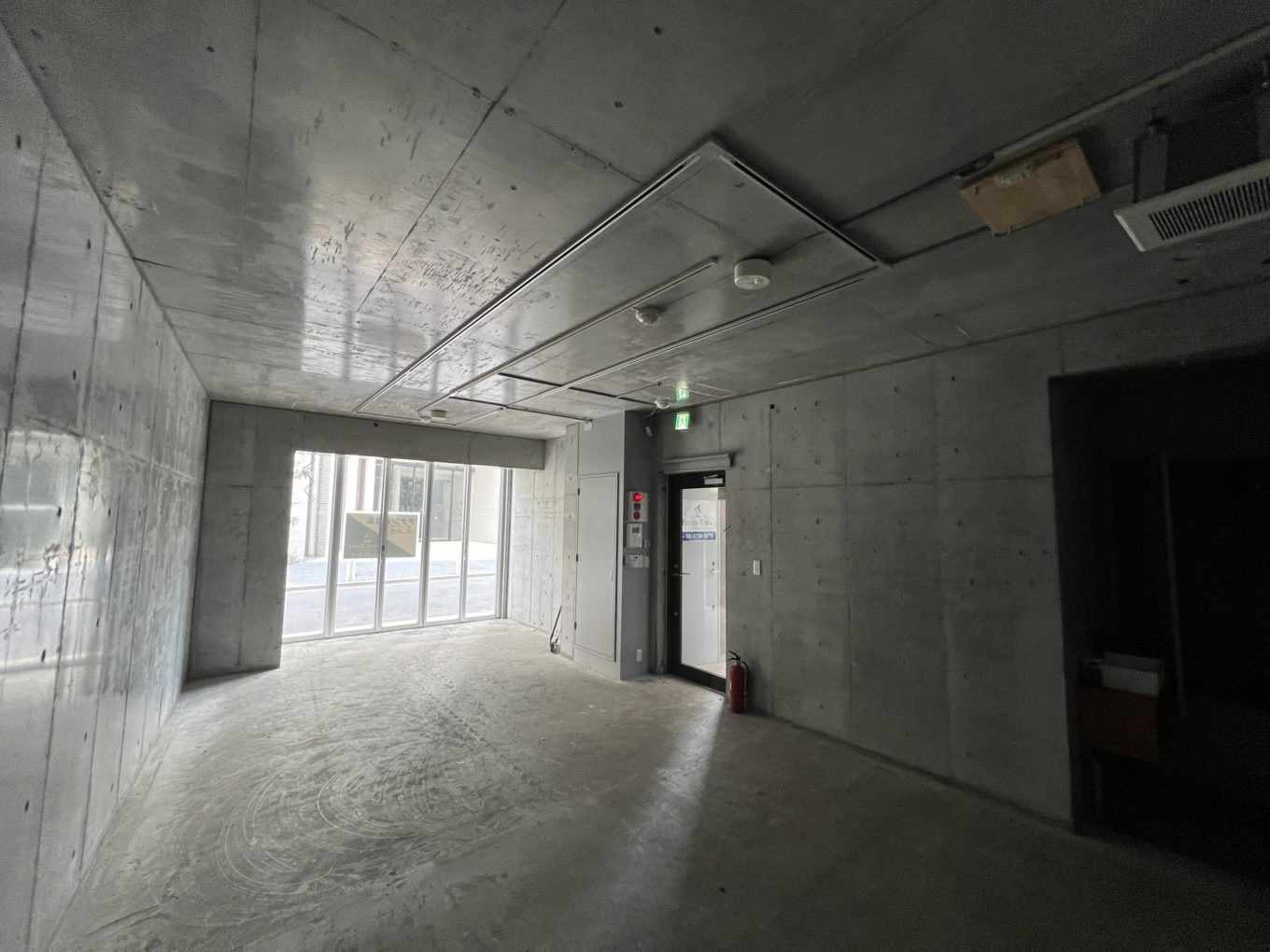 【成約済み】開放的賑わい