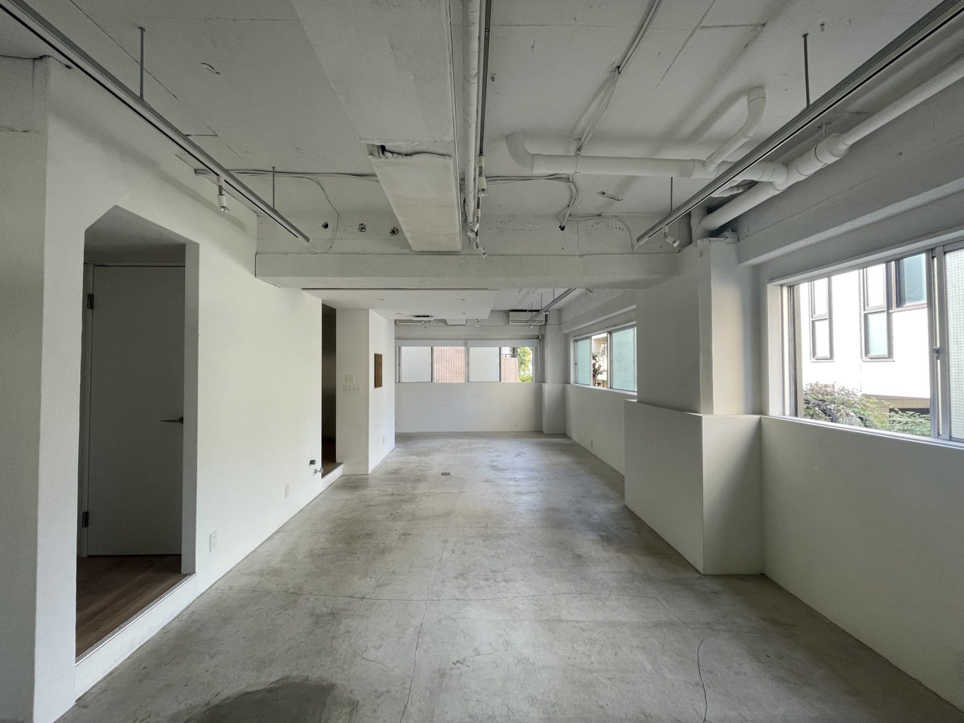 【成約済み】良質な白ホリoffice