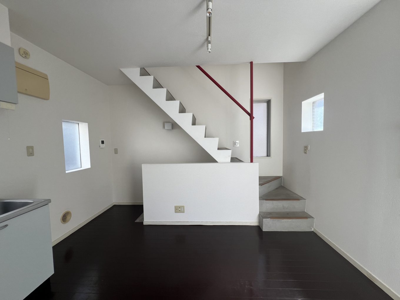 こじんまりサンハウス