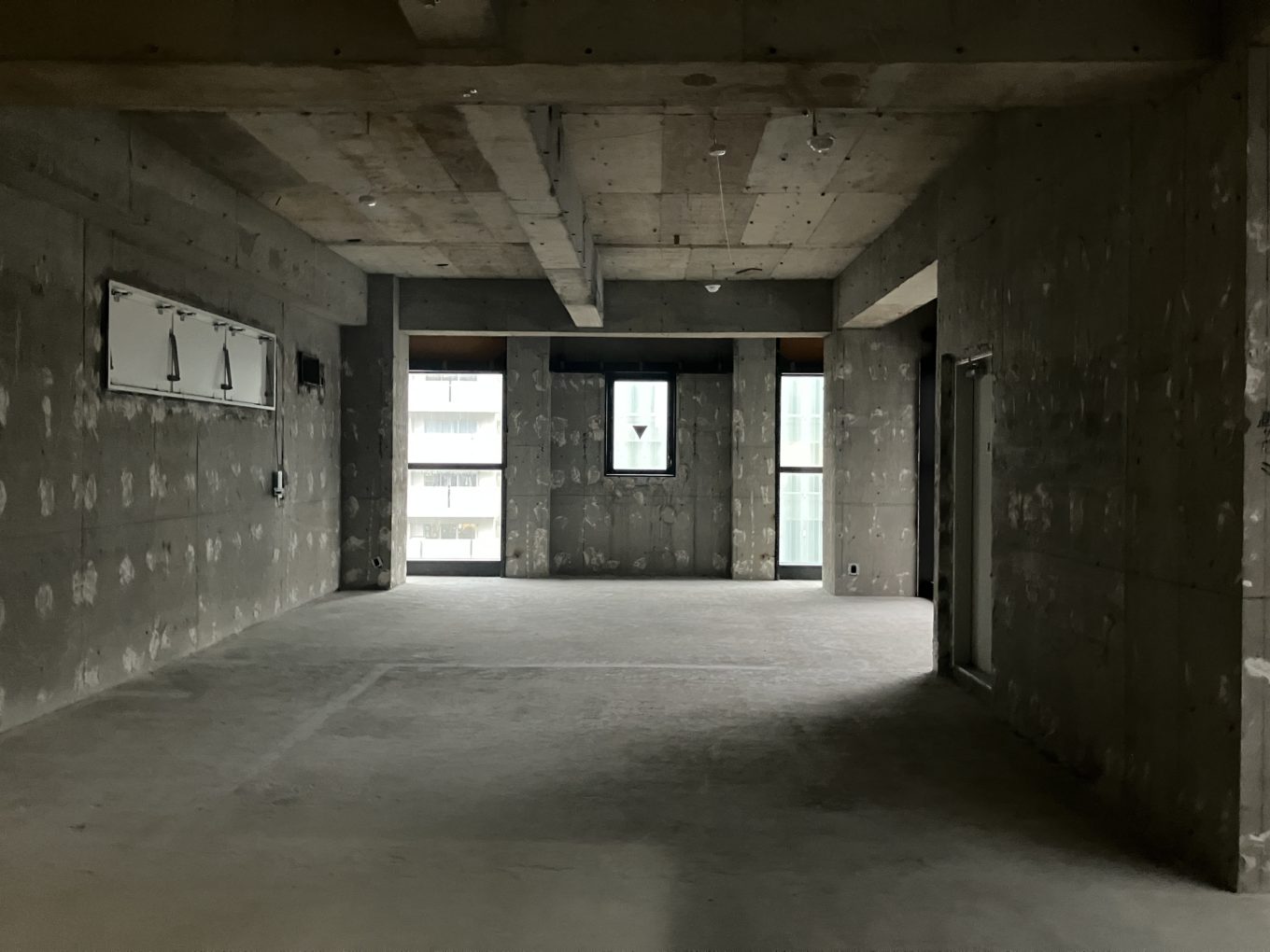 圧巻スケルトン空間