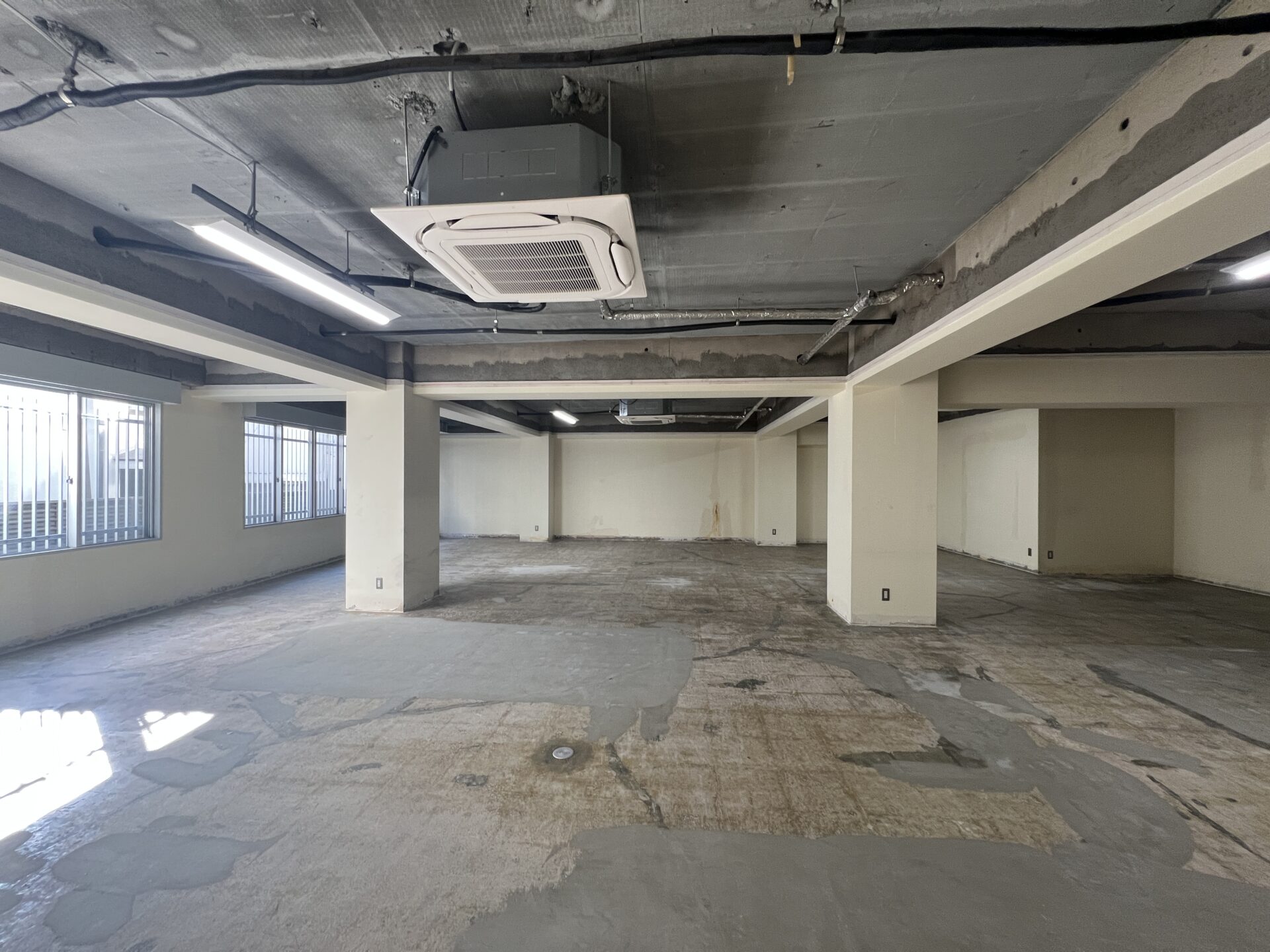 代官山にひっそり隠れる