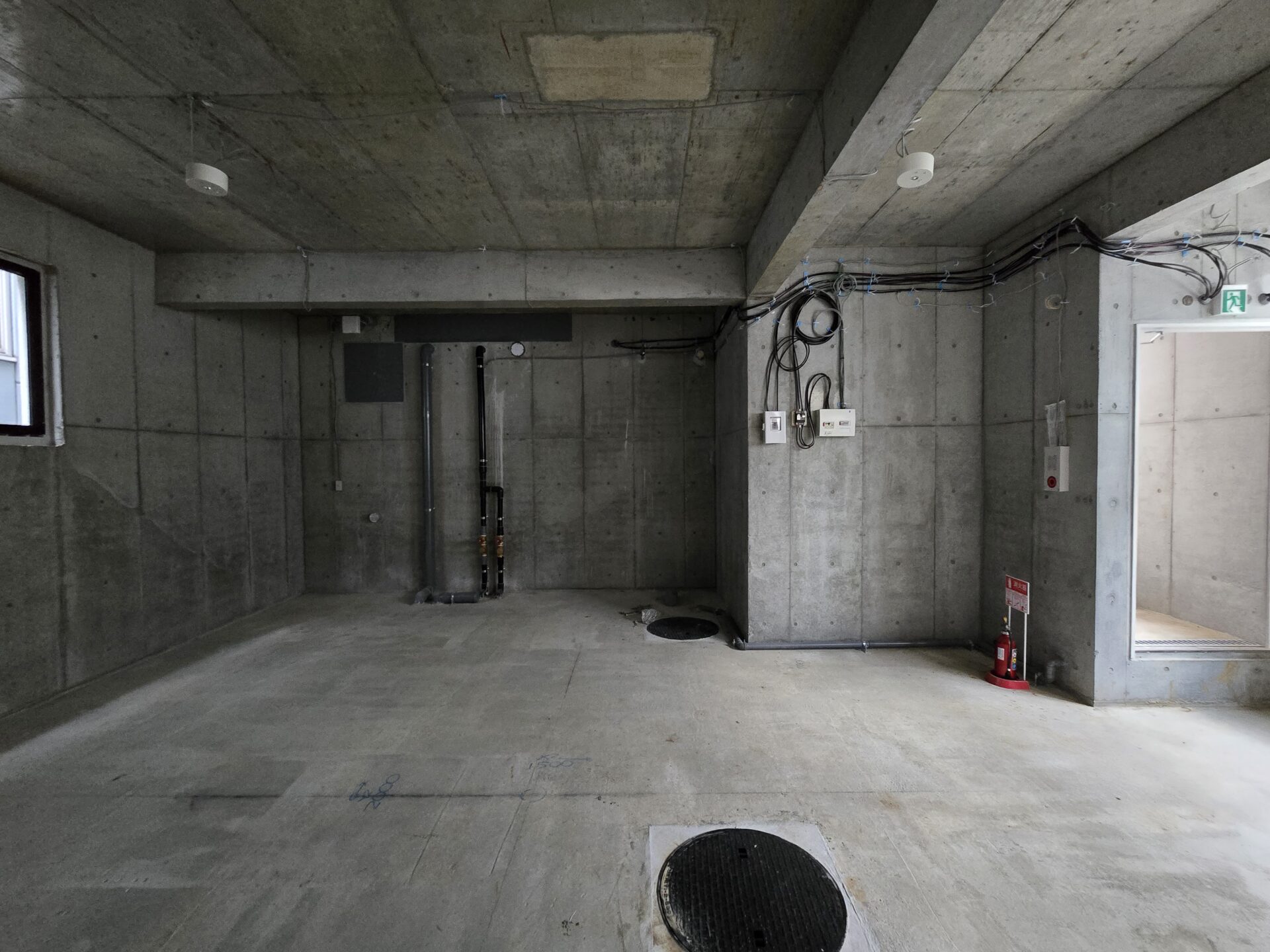 スケルトンのキャンバス