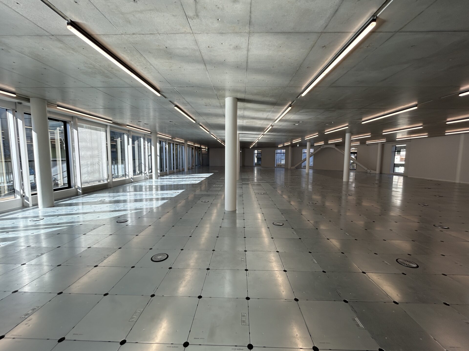 地上の宇宙空間