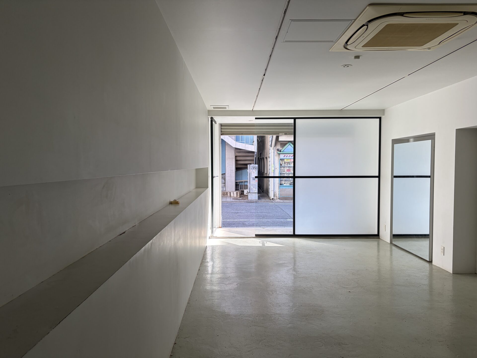 光と余白を生かして。