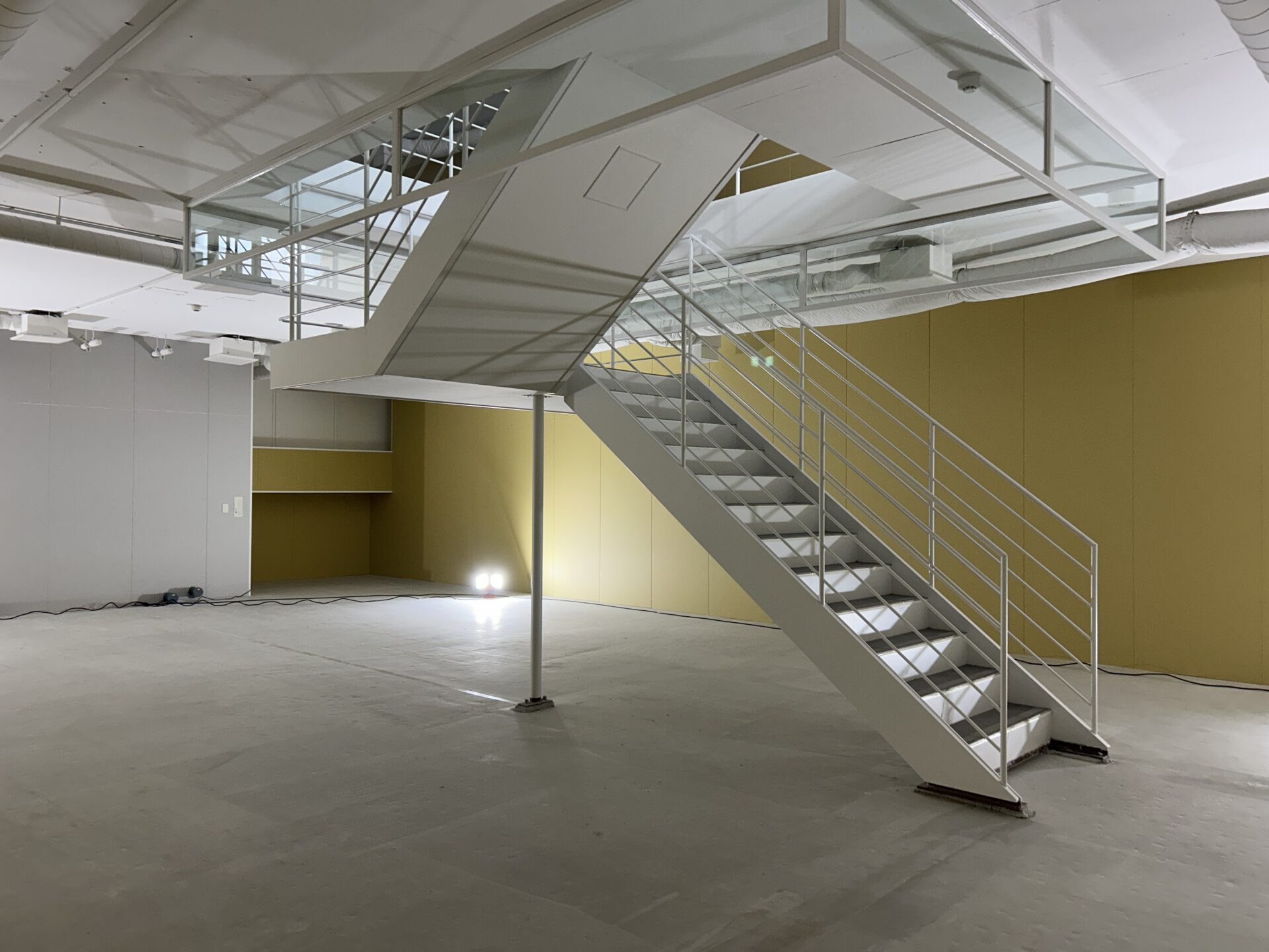 この階段気になります